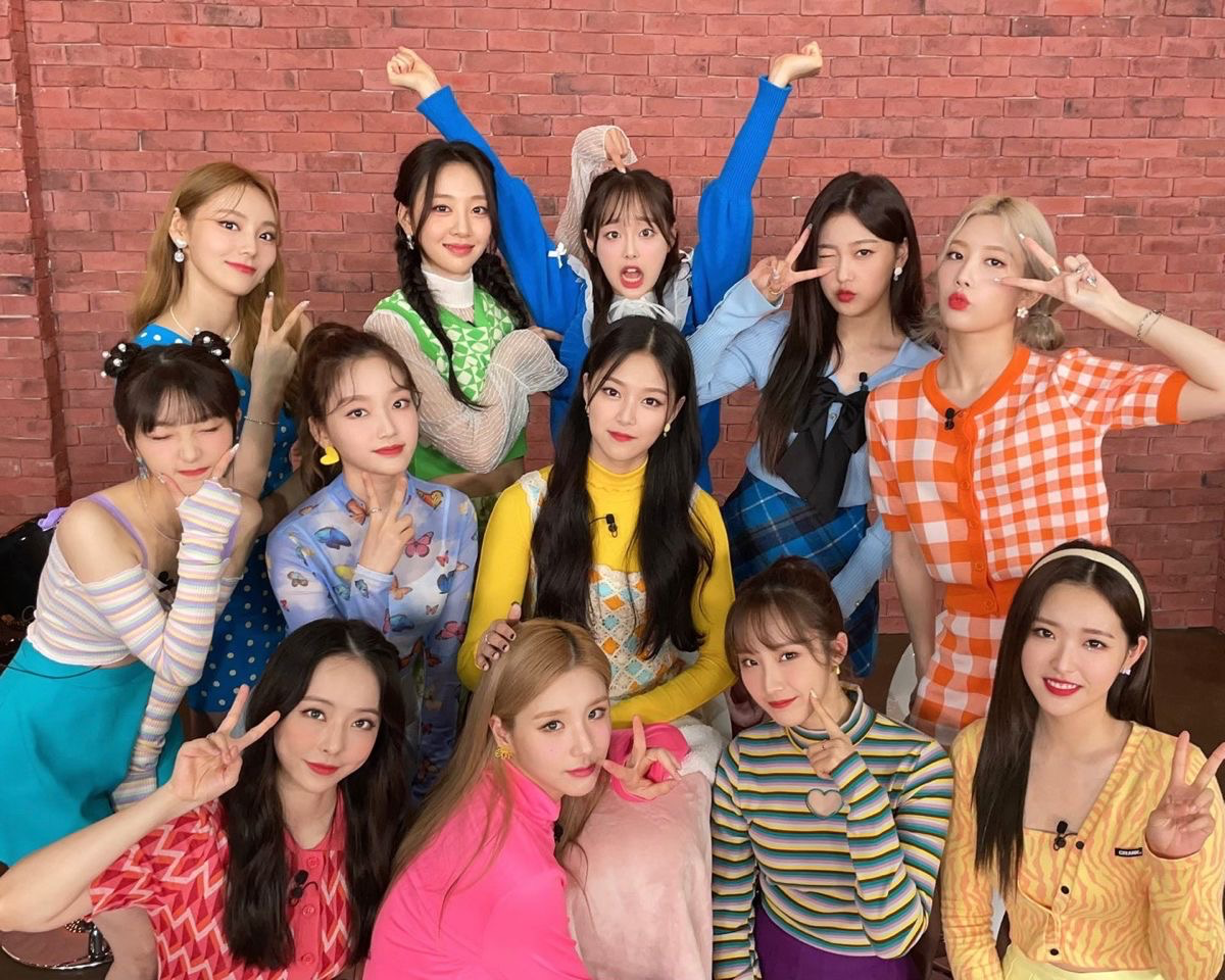 LOONA photo