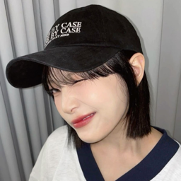 Moon Sua gallery image