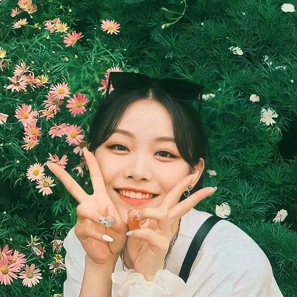 Suhyeon gallery image