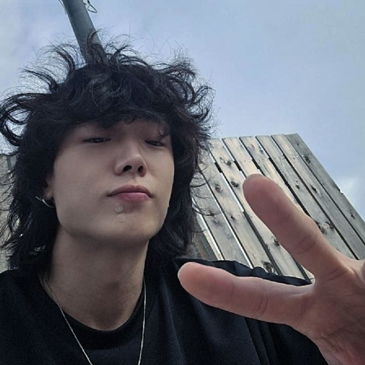 Bobby gallery image