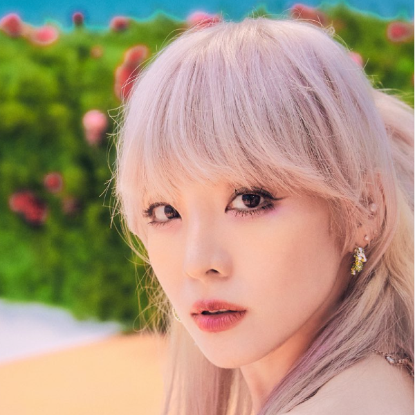 Dara gallery image