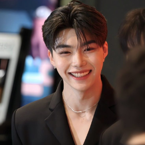 Park Gunwook gallery image