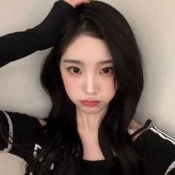 JiYeon gallery image