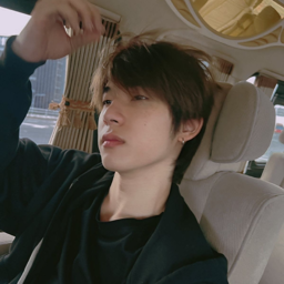 TeeTee gallery image