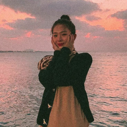 Seulgi gallery image