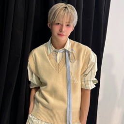 Jihoon gallery image