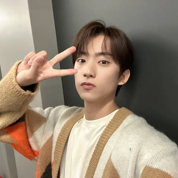 Imagem da galeria de Gong Chansik