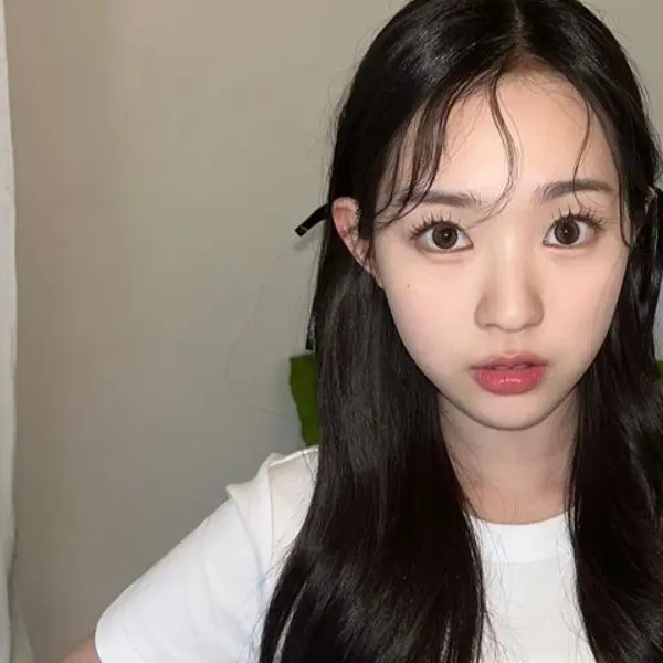 Kim SooMin gallery image