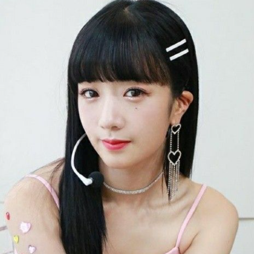 Larawan sa gallery ni Bomi