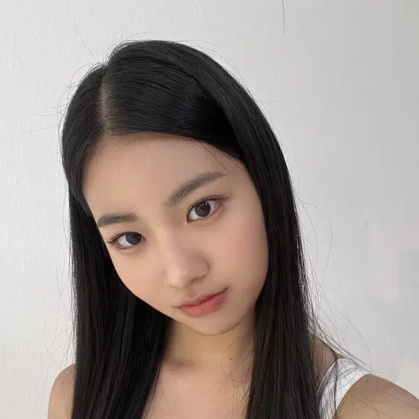 Eun-ah gallery image