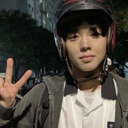 Jihoon gallery image