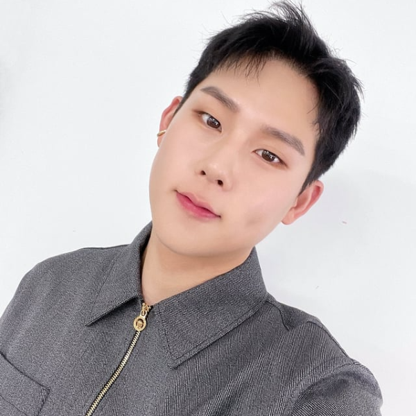 Joohoney gallery image