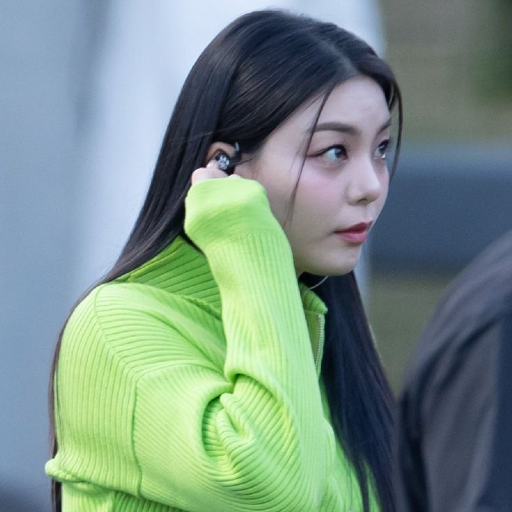 Ailee gallery image