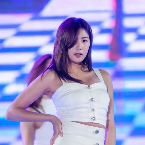 Oh Hayoung gallery image