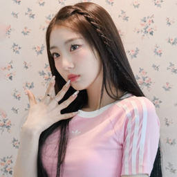 Im Yeojin gallery image