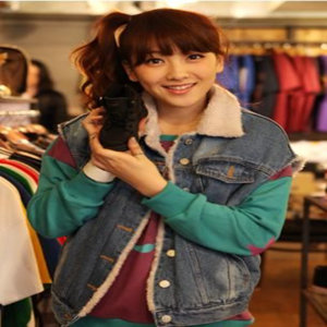 Jiyoung gallery image