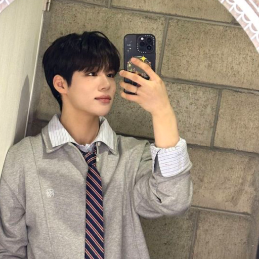 Imej galeri Kim Heesoo