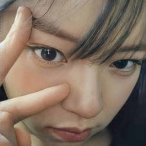 Jeongyeon gallery image