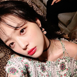 Sulli gallery image