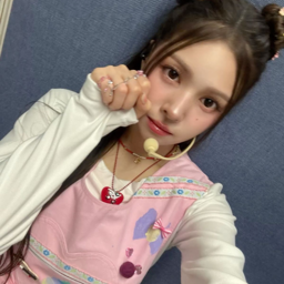 Han Chaehee gallery image