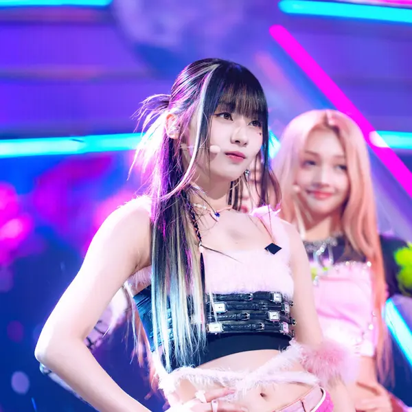 Hyeonju gallery image