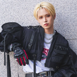 Shiroiwa Ruki gallery image