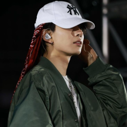 Heeseung gallery image