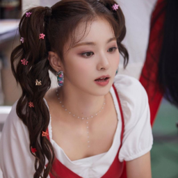 Nakyung gallery image