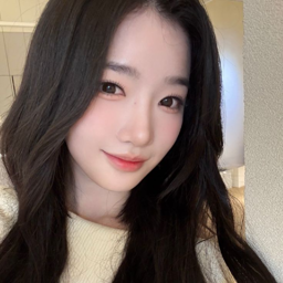 Kim YooYeon gallery image