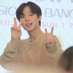 Jihoon gallery image