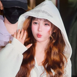 Ye-on gallery image