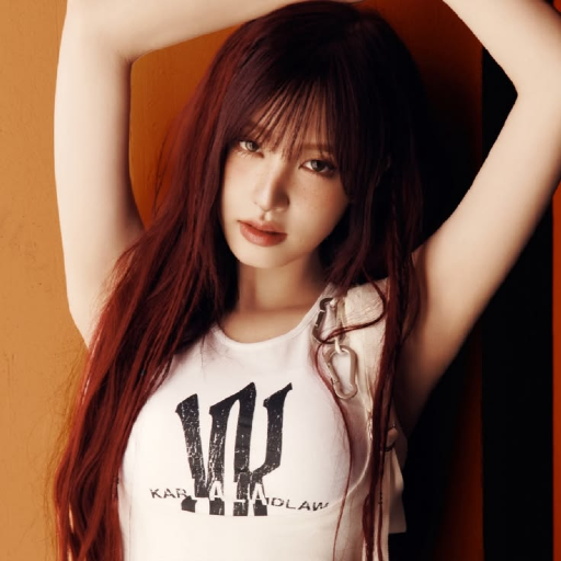 Liz gallery image