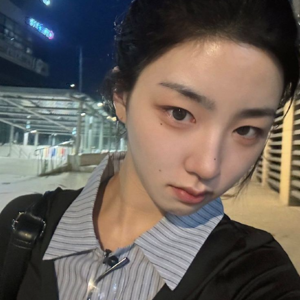 Park SoHyun gallery image