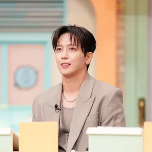 Jung Yonghwa gallery image