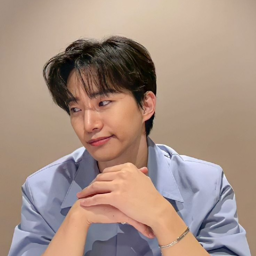 Lee Junho gallery image