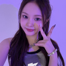 LingLing gallery image