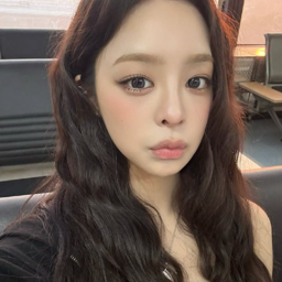 Nahyun gallery image