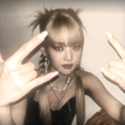 Minnie gallery image