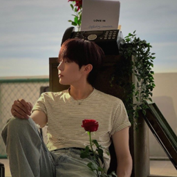 Seungkwan gallery image