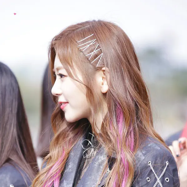 JiU gallery image