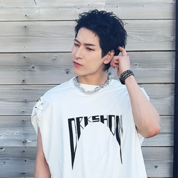 Kinjo Sukai gallery image