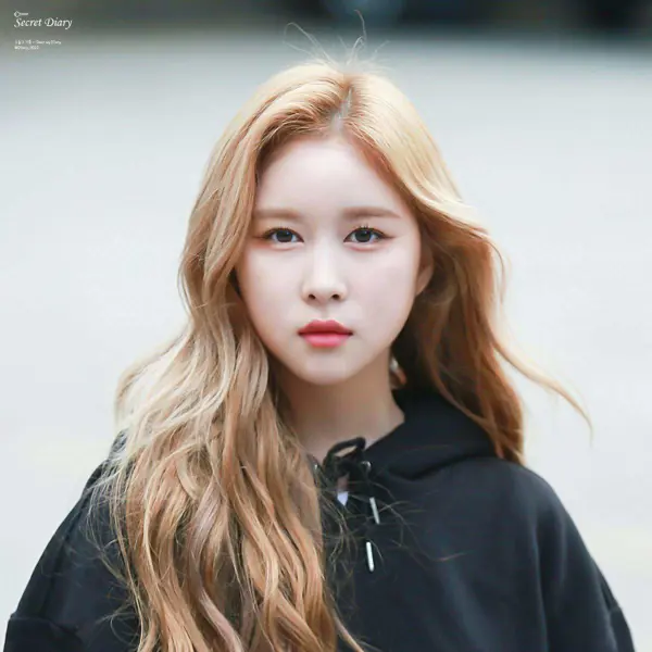 Dayoung gallery image