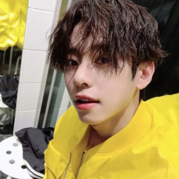 Donghyun gallery image