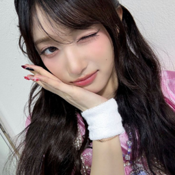 Leeseo gallery image