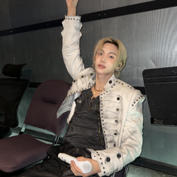 Wonbin gallery image