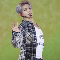 Heeseung gallery image