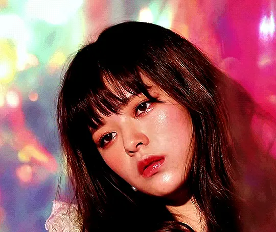 Jeongyeon gif