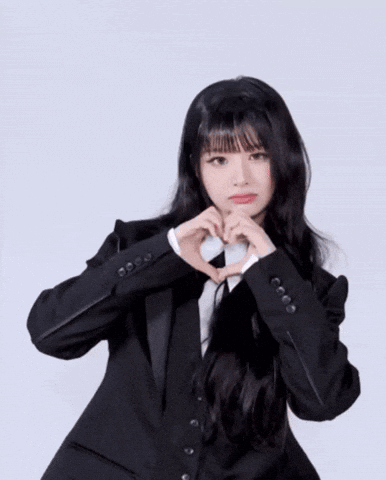 Sullyoon gif