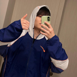 Seungmin gallery image