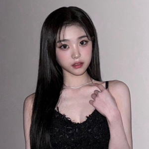 JiYeon gallery image